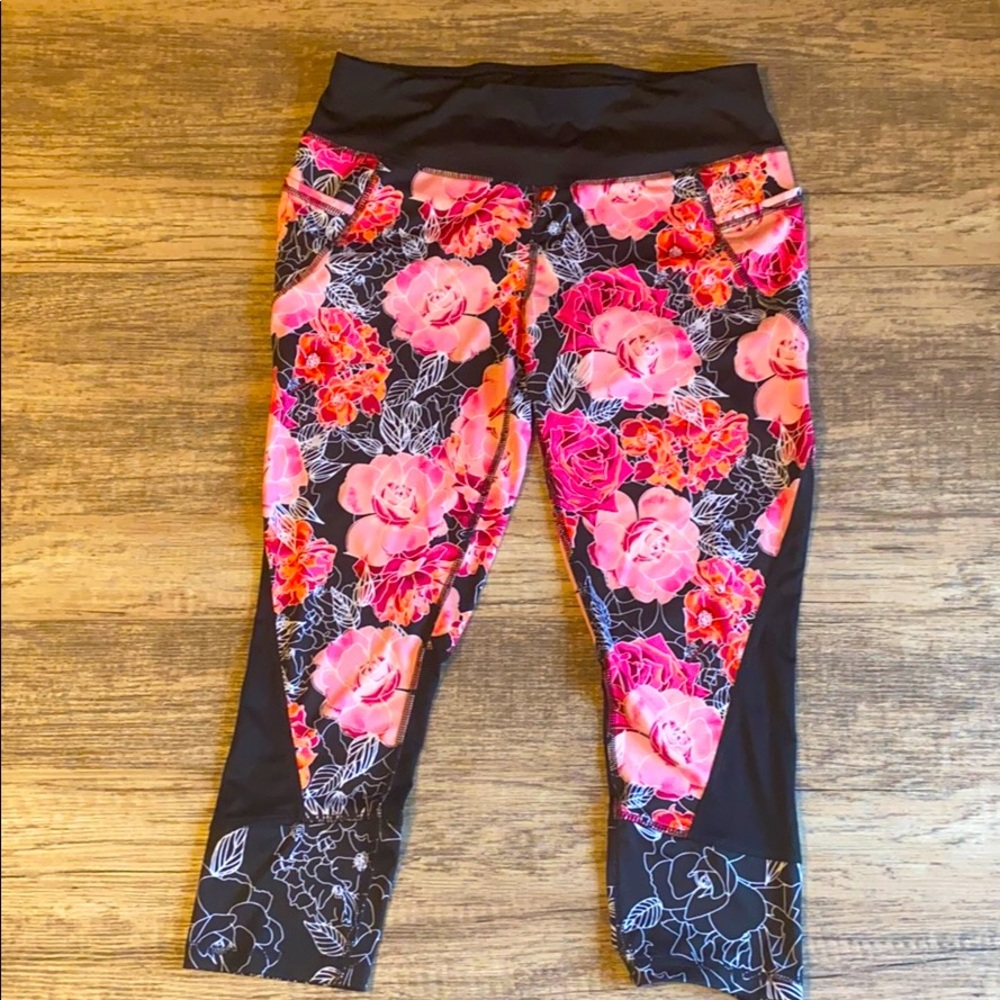 Athletic pants